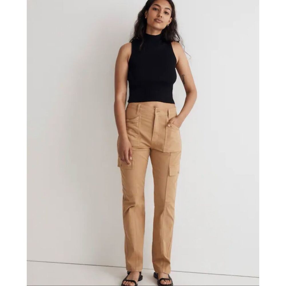 Madewell 90’s Straight Cargo Pants Sand Dune Size 28